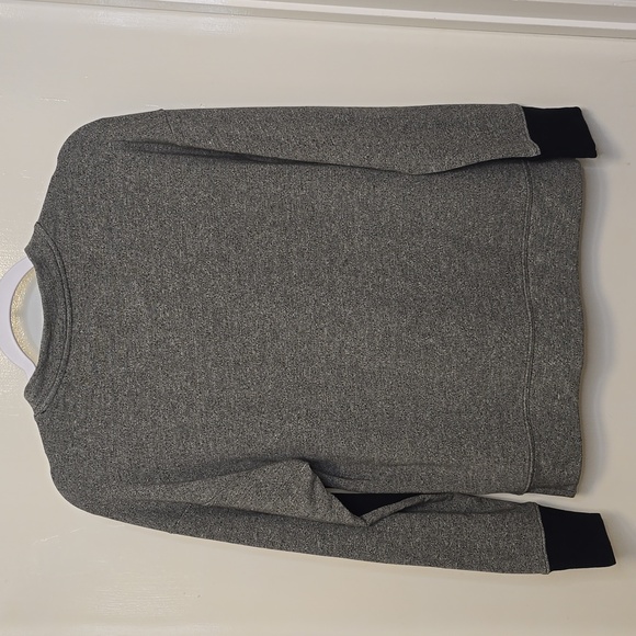 Sundry women's color blocked pullover with front pockets NWT - Picture 8 of 12